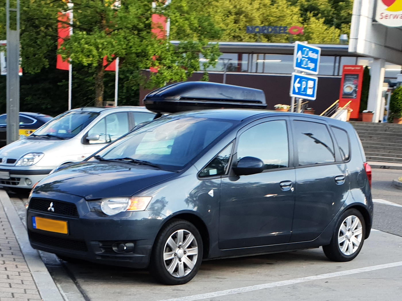 Mitsubishi Colt Z30