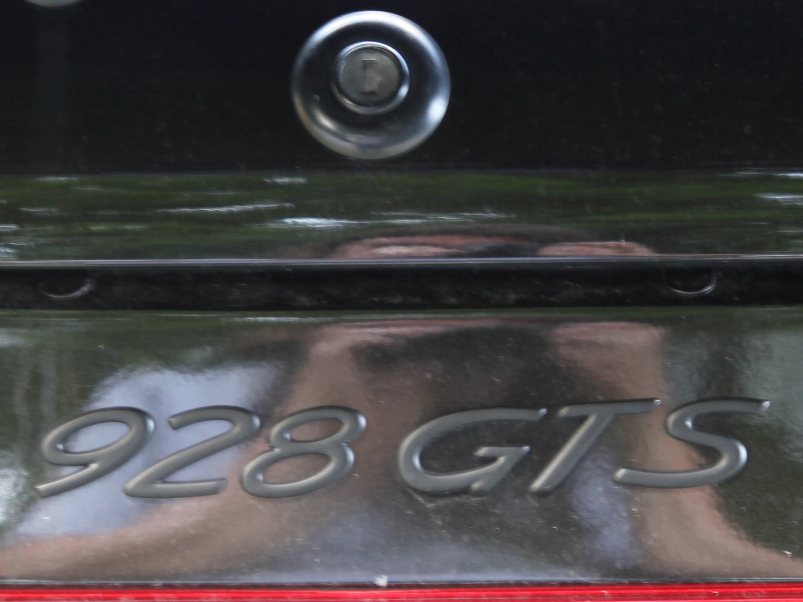 Porsche 928 GTS Detail