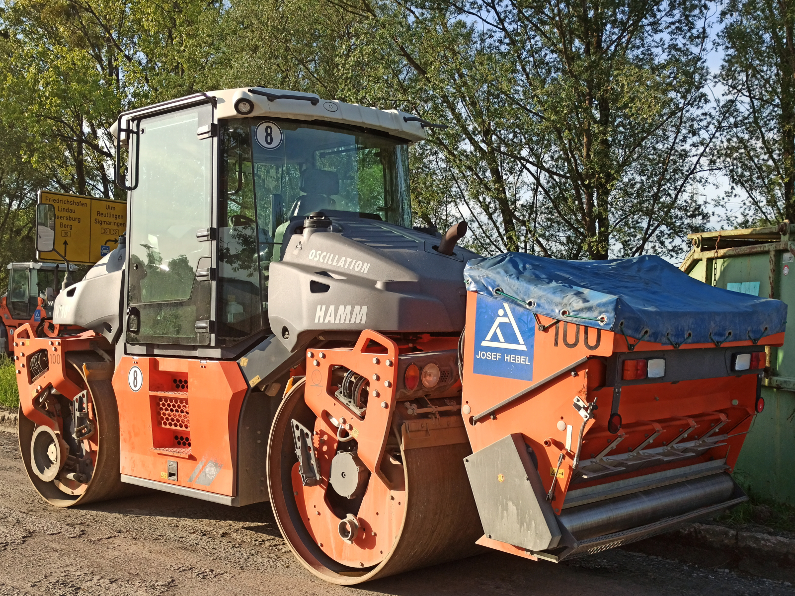 Hamm DV +90i