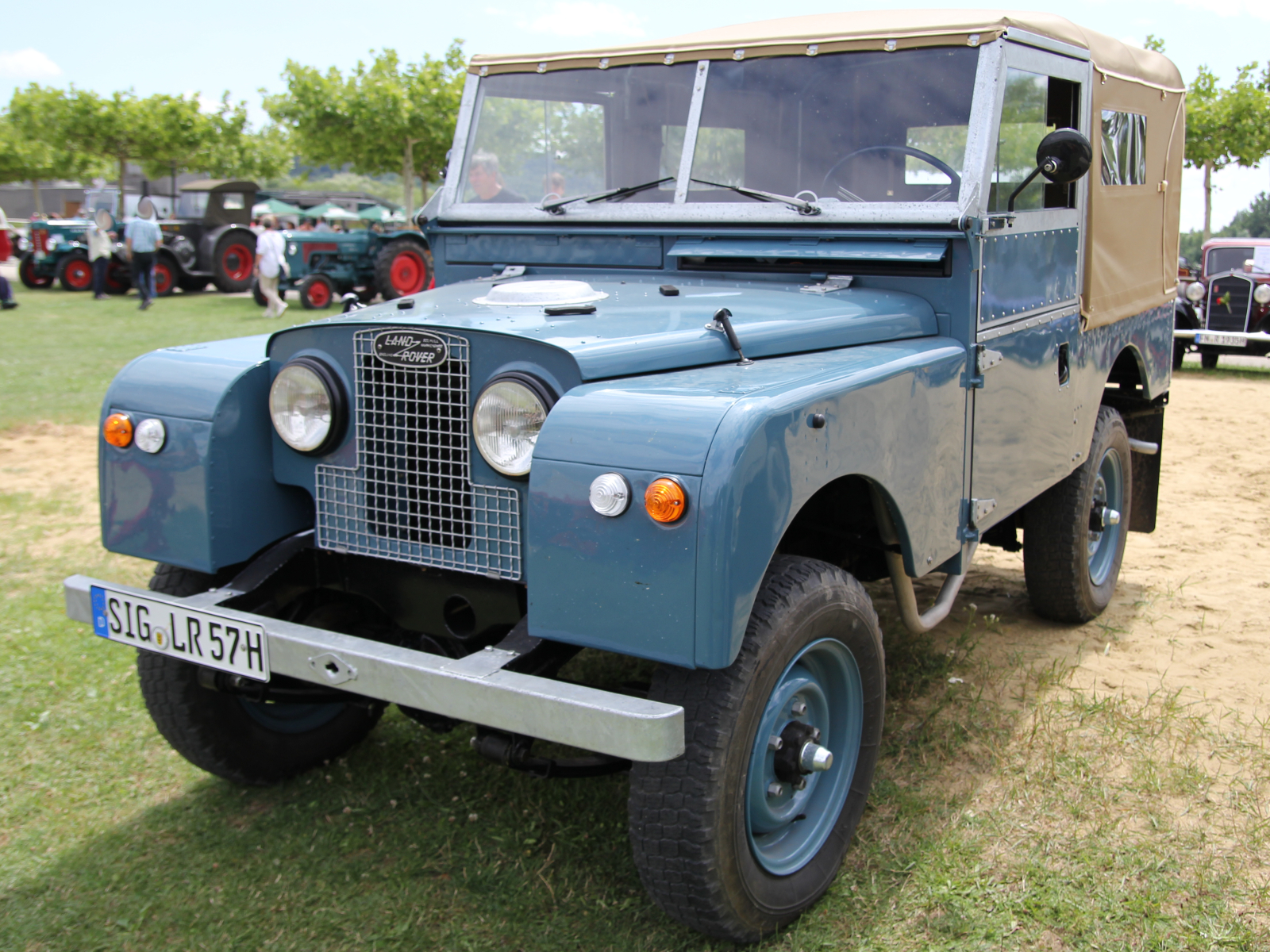 Land Rover