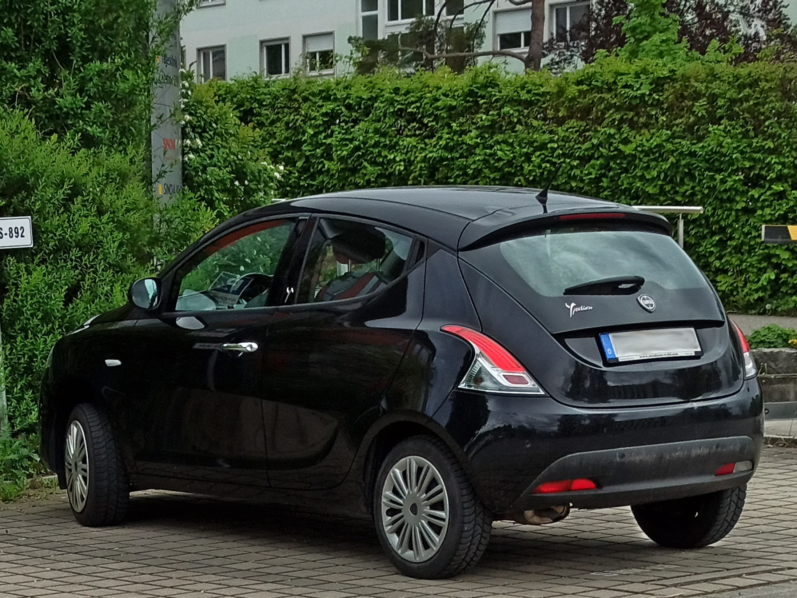 Lancia Ypsilon