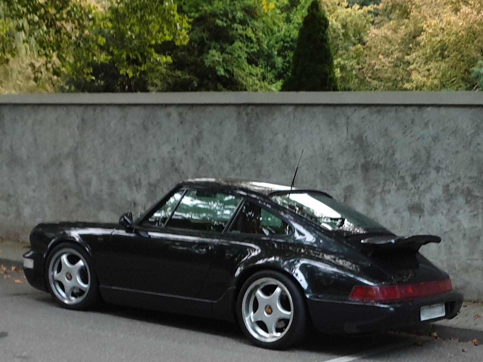Porsche 911 (964)
