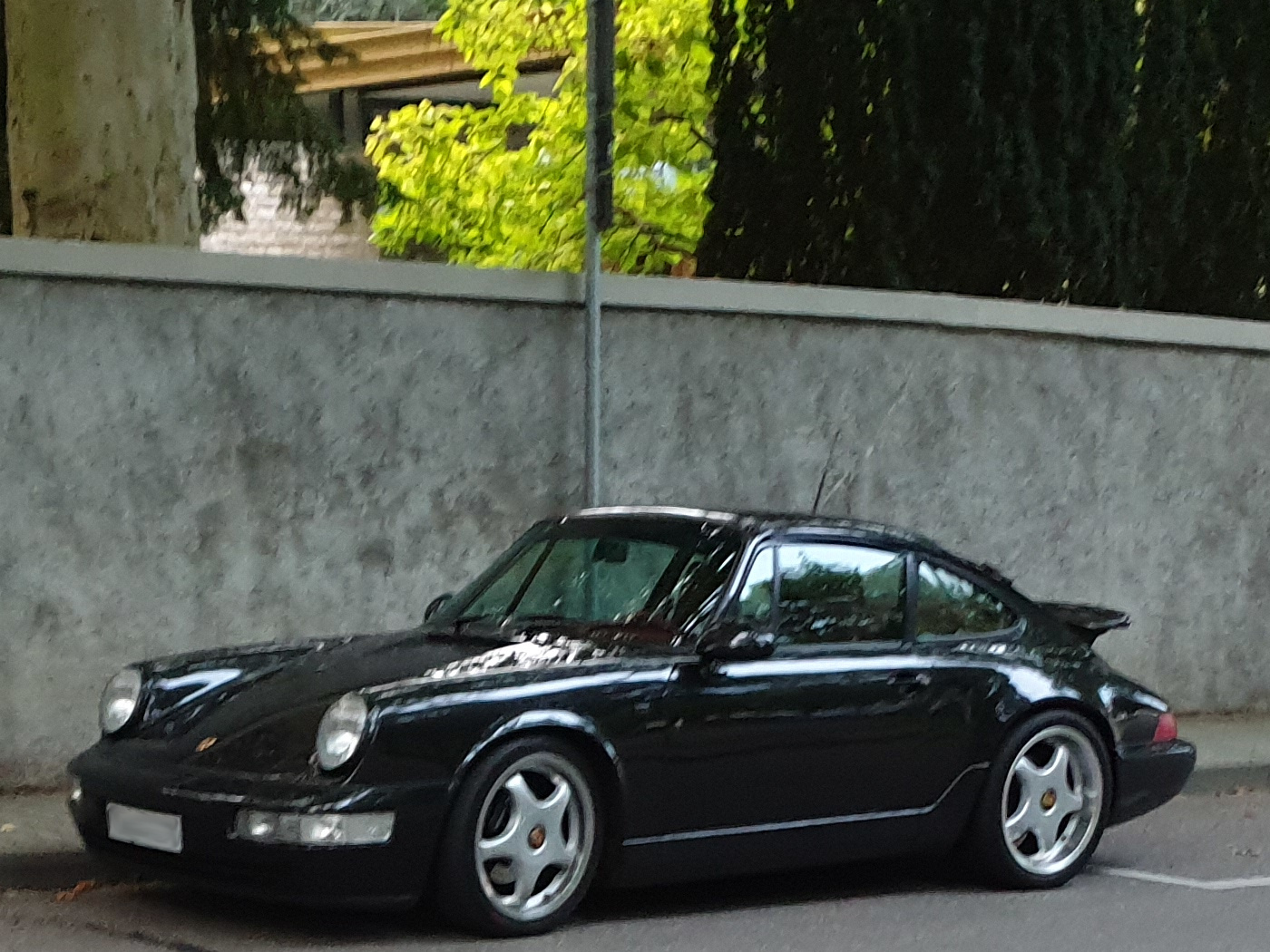 Porsche 911 (964)