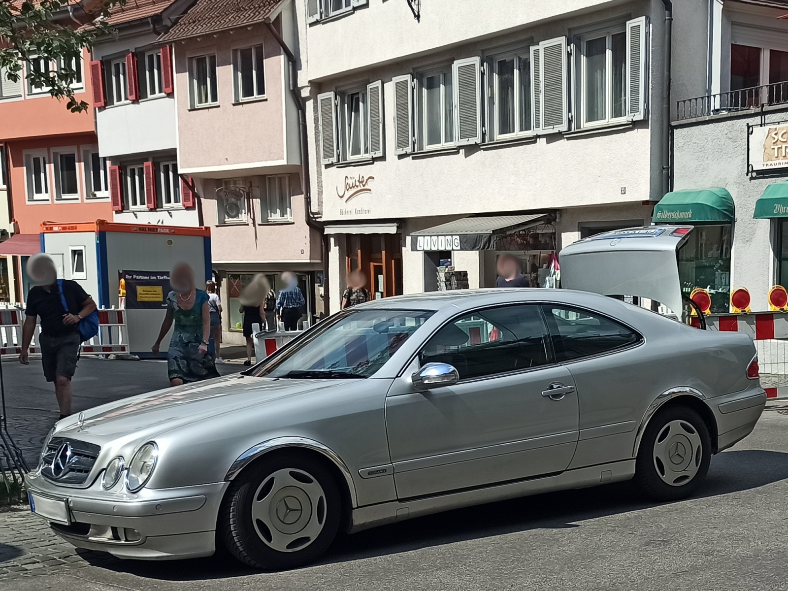 Mercedes Benz CLK C 208