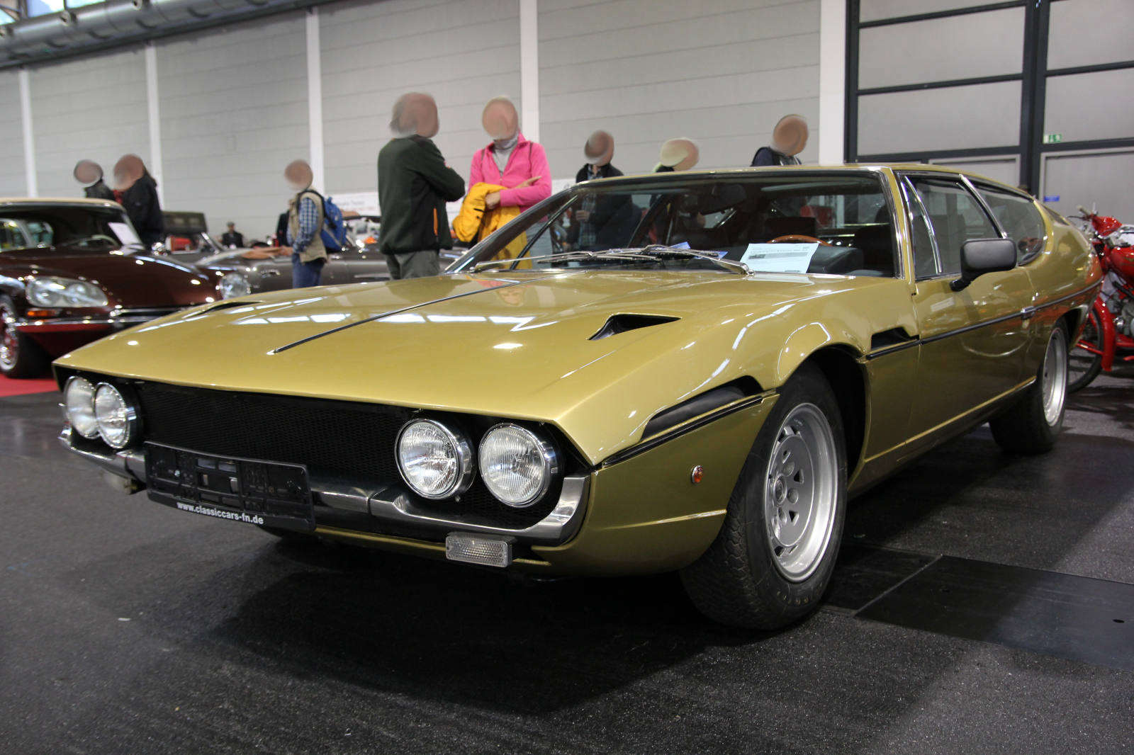 Lamborghini Espada 400 GT