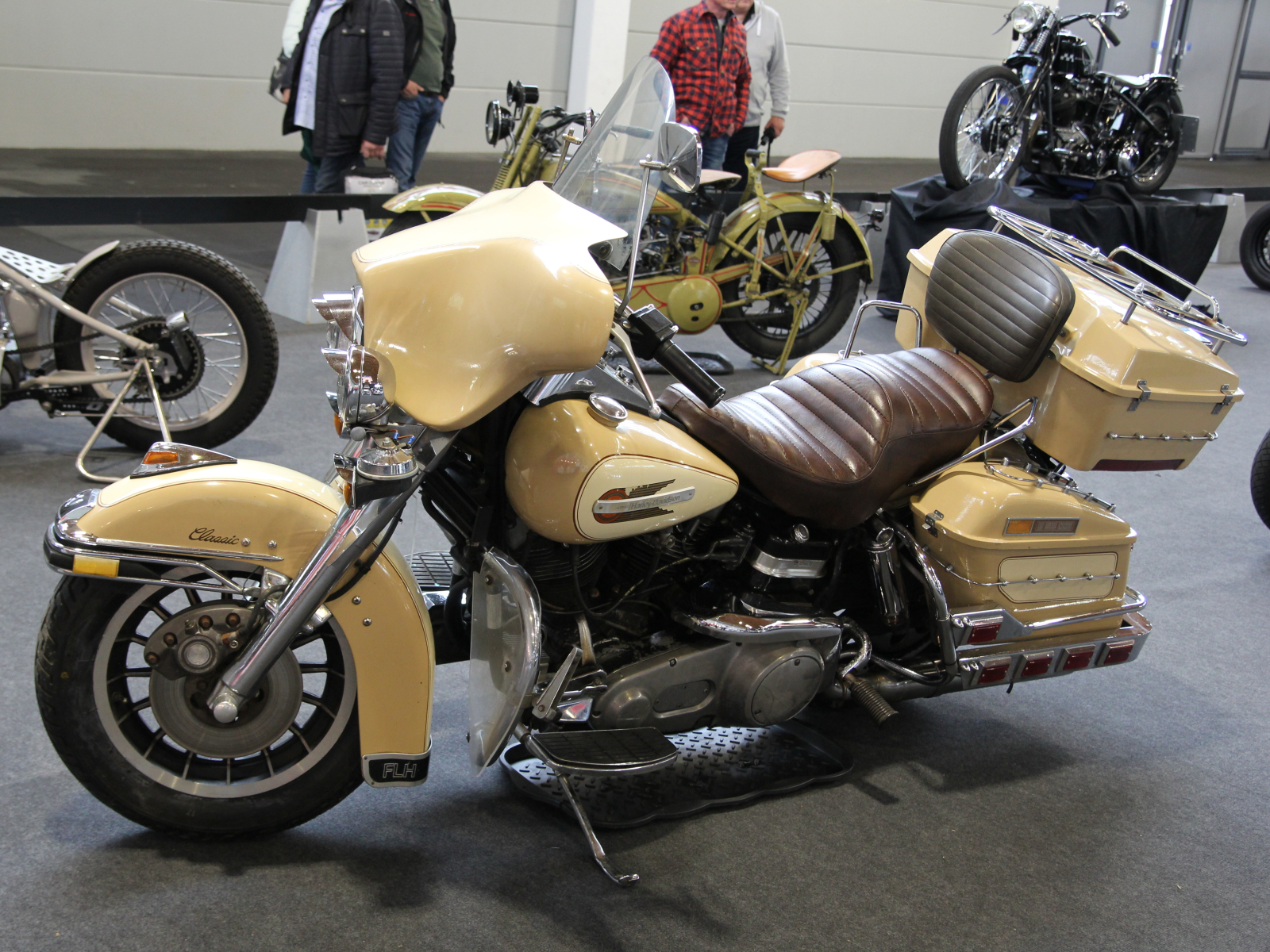 Harley Davidson FLH