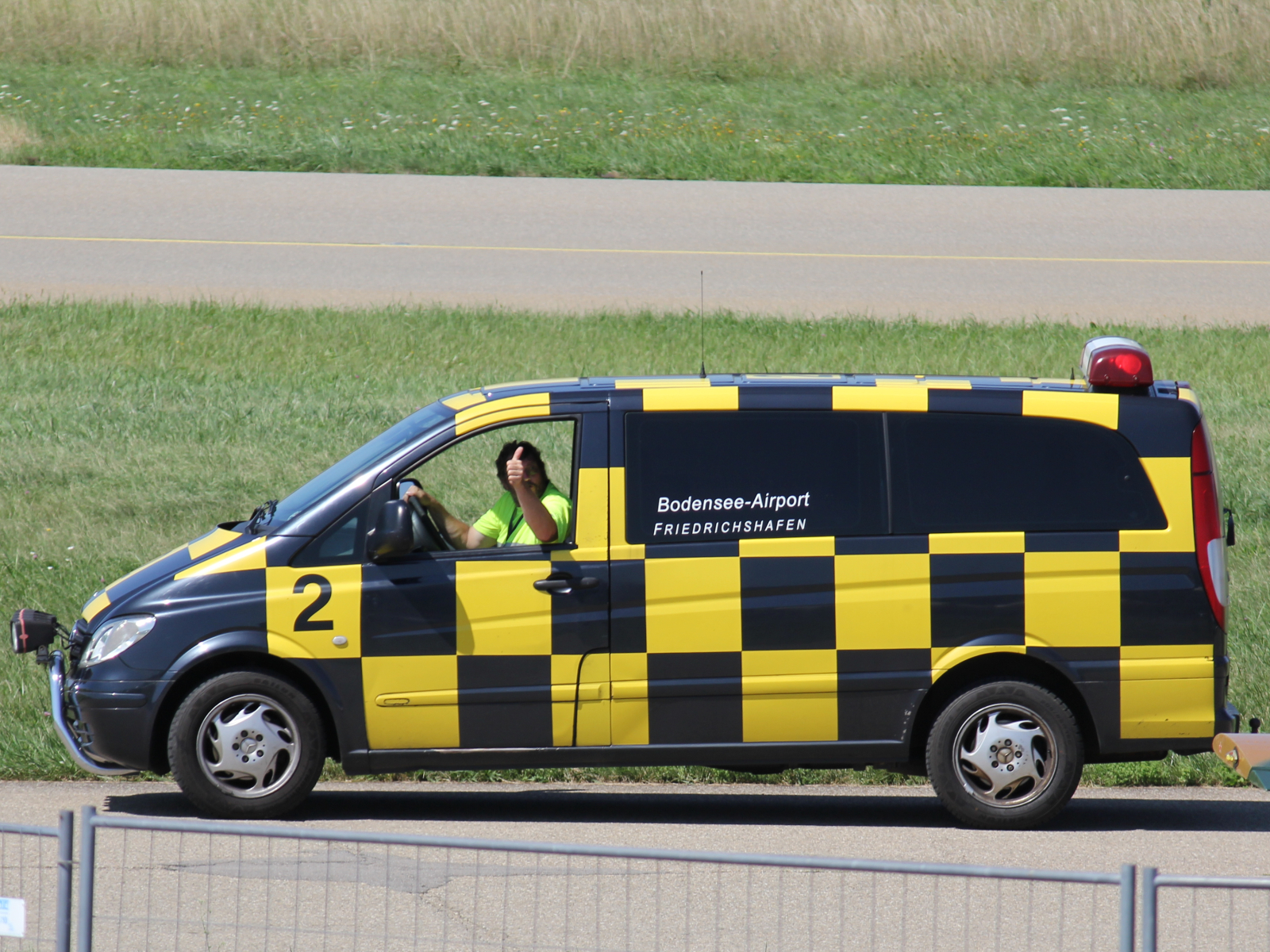 Mercedes Benz Vito