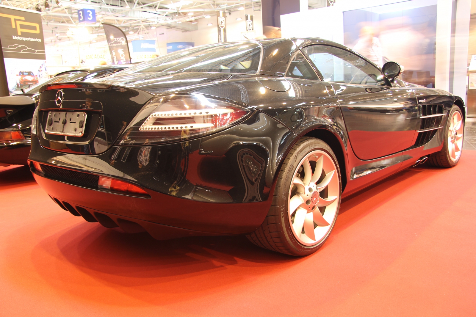 McLaren Mercedes SLR