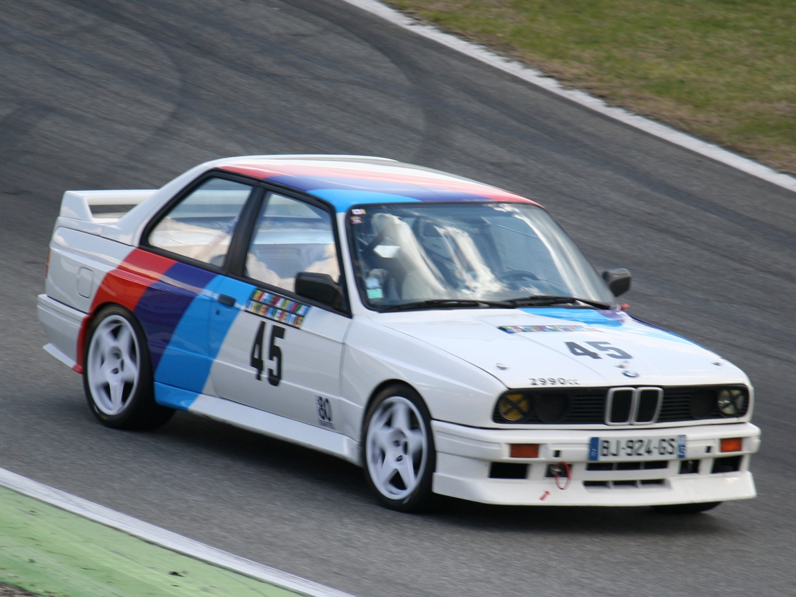 BMW M3 E30