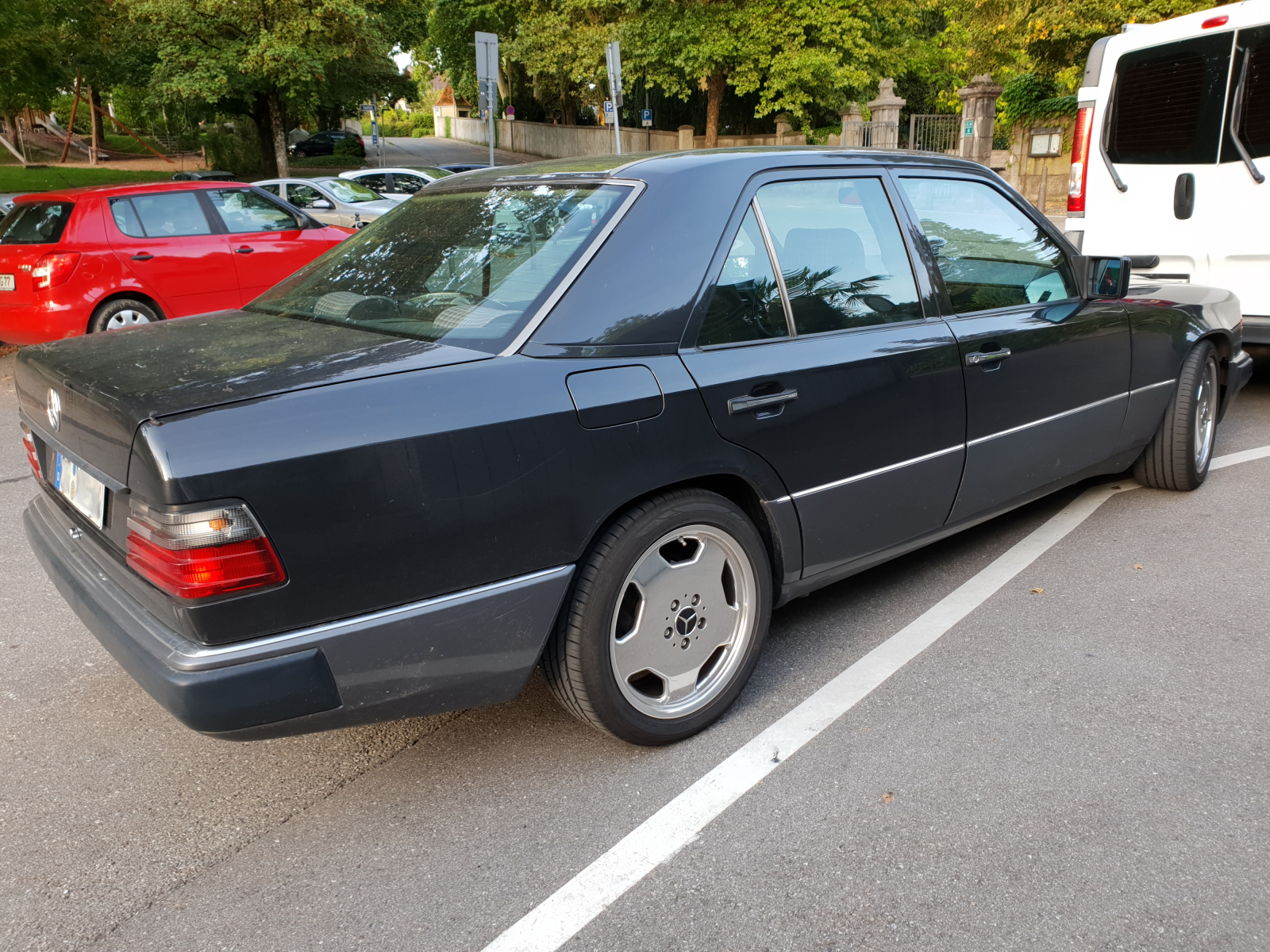 Mercedes Benz W 124