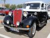 Singer Bantam Saloon